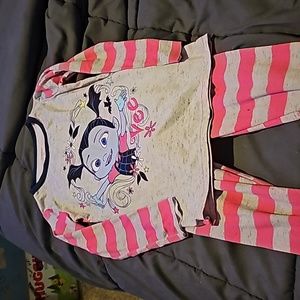 !!.  Toddler. Girl  XS pajamas